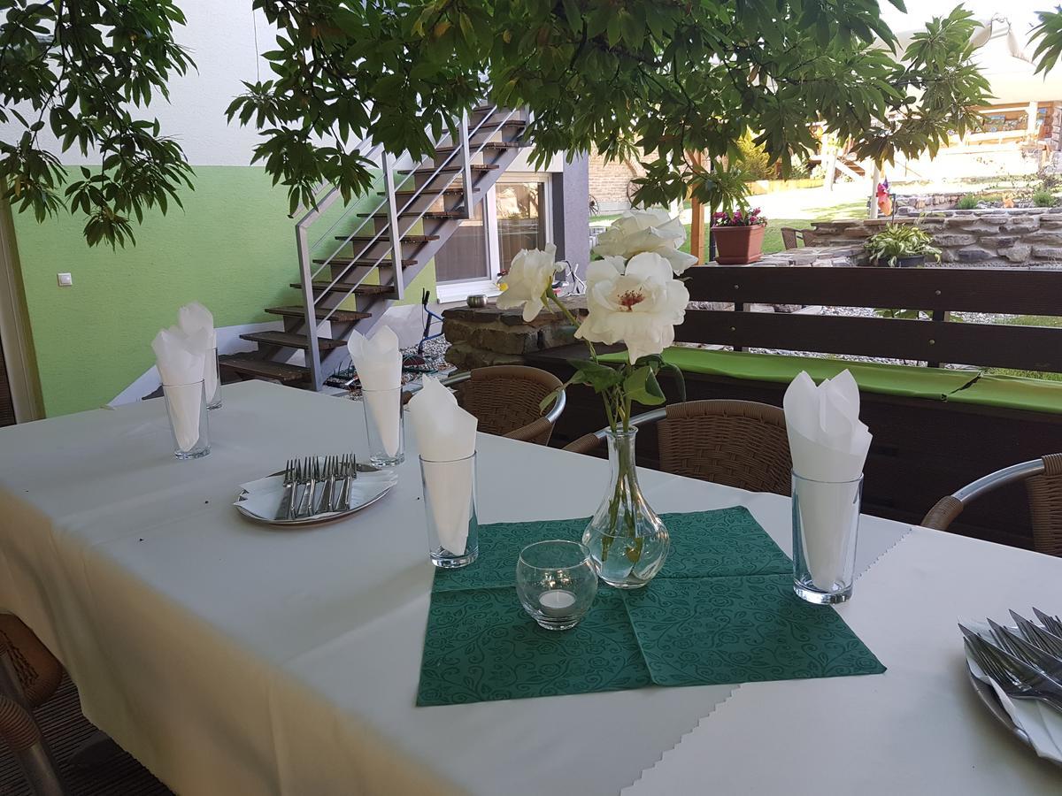 Agropenzion 7Divov Dolna Krupa Dış mekan fotoğraf
